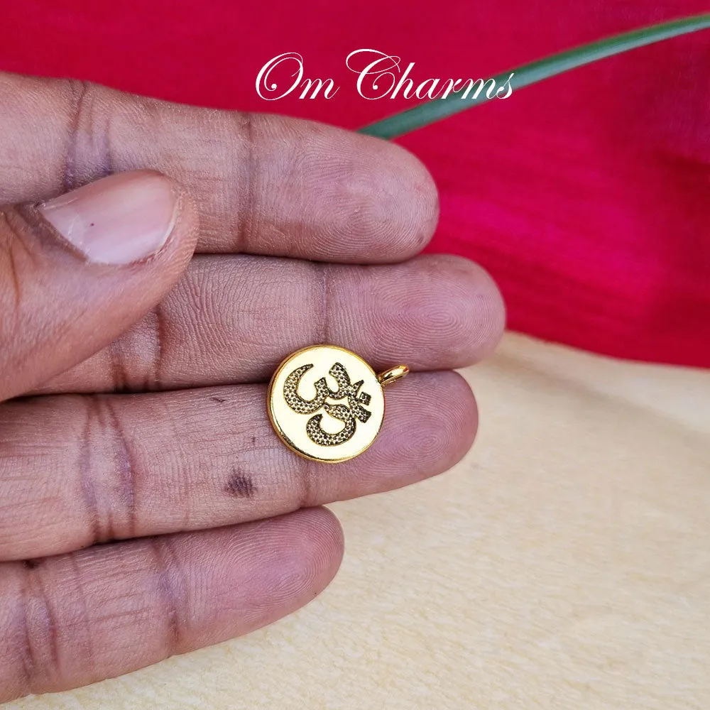 10 Pcs Om Charms Om Charms, Yoga Charms Energy Charms Indian Buddha Chakra Pendants for Bracelets Jewelry Making