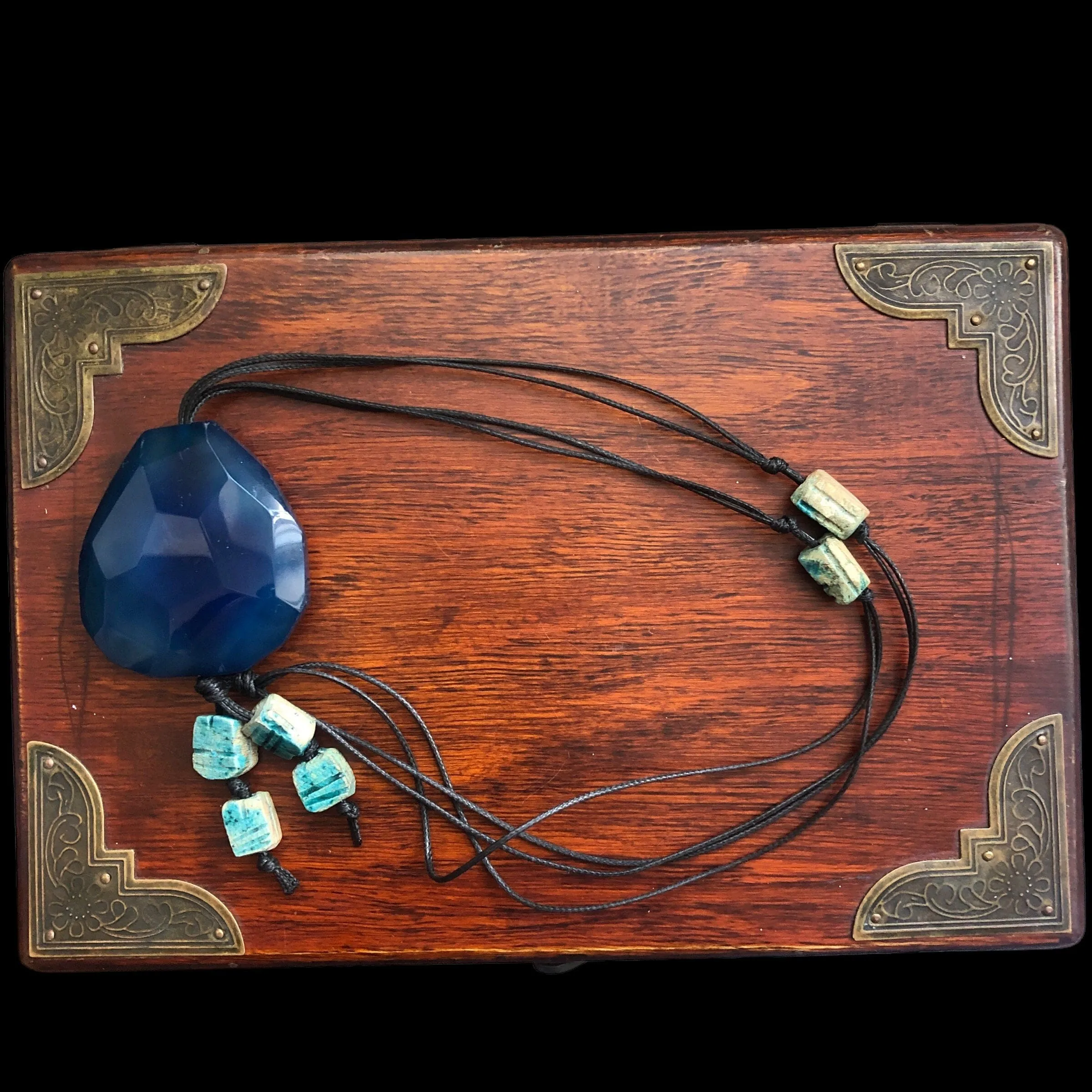 Blue Agate and Egyptian Beads Pendant Necklace