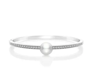 Classic Bangle Bracelet in White Gold