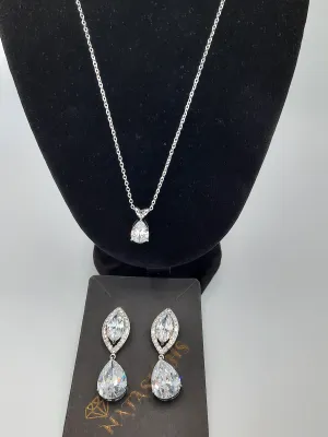 Crystal Eye Gem earrings with necklace