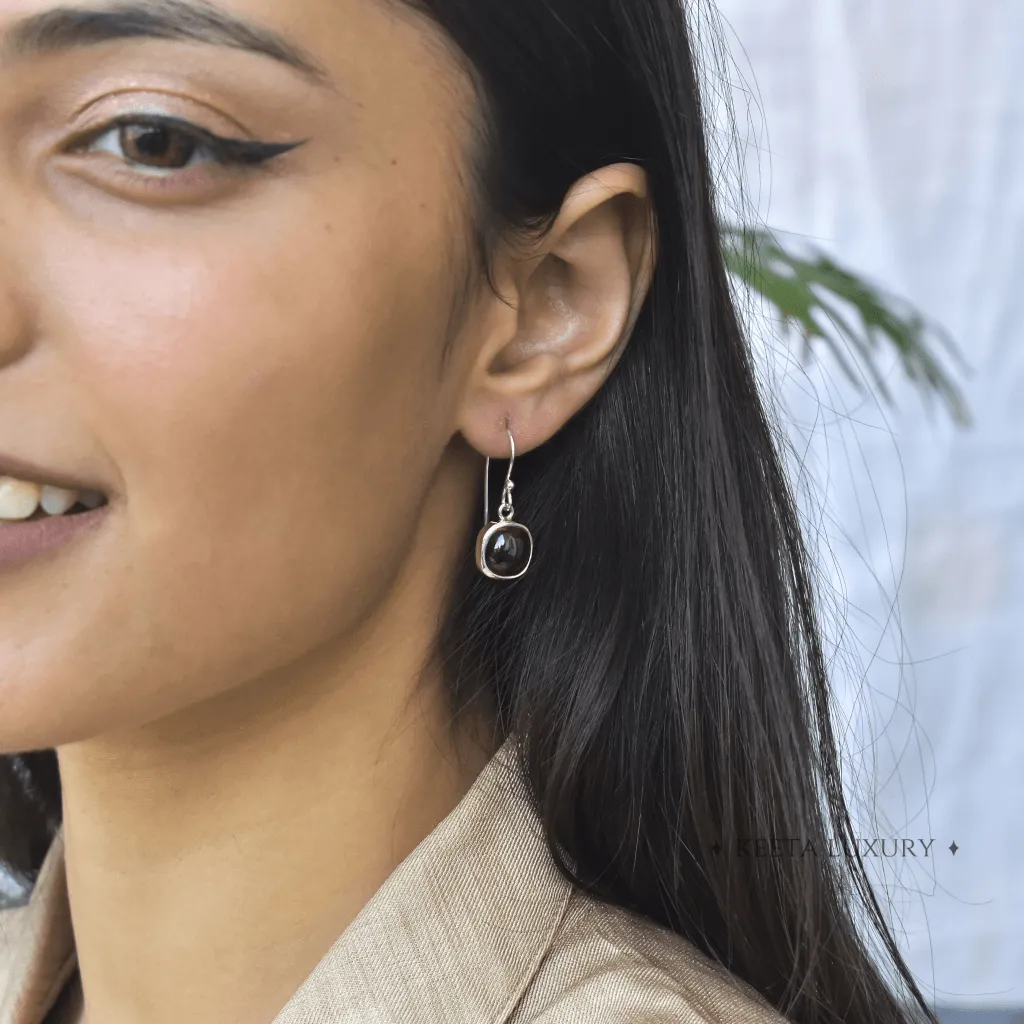 Cushion Conquer - Garnet Earrings