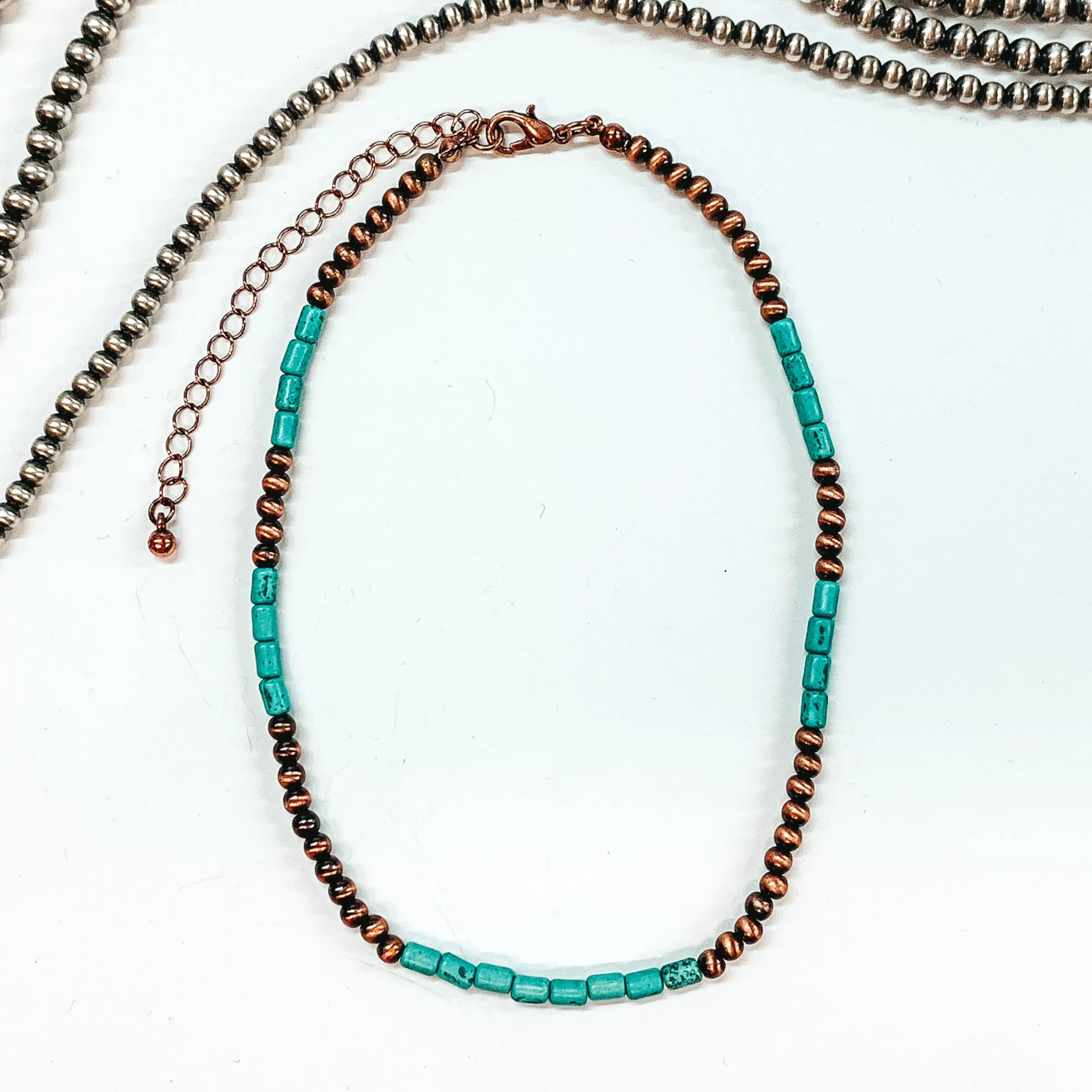 Faux Navajo and Turquoise Beaded Necklace in Copper Tone