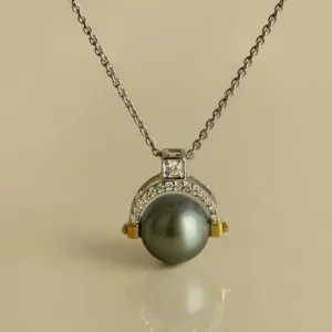 Grace Kelly Tahitian Pearl Pendant Necklace