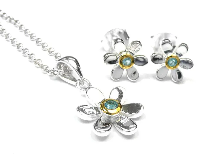 Silver Pendant - Pretty Daisy Topaz