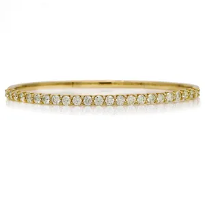 Women's Diamond Hinged Bangle Bracelet in 14k Yellow Gold