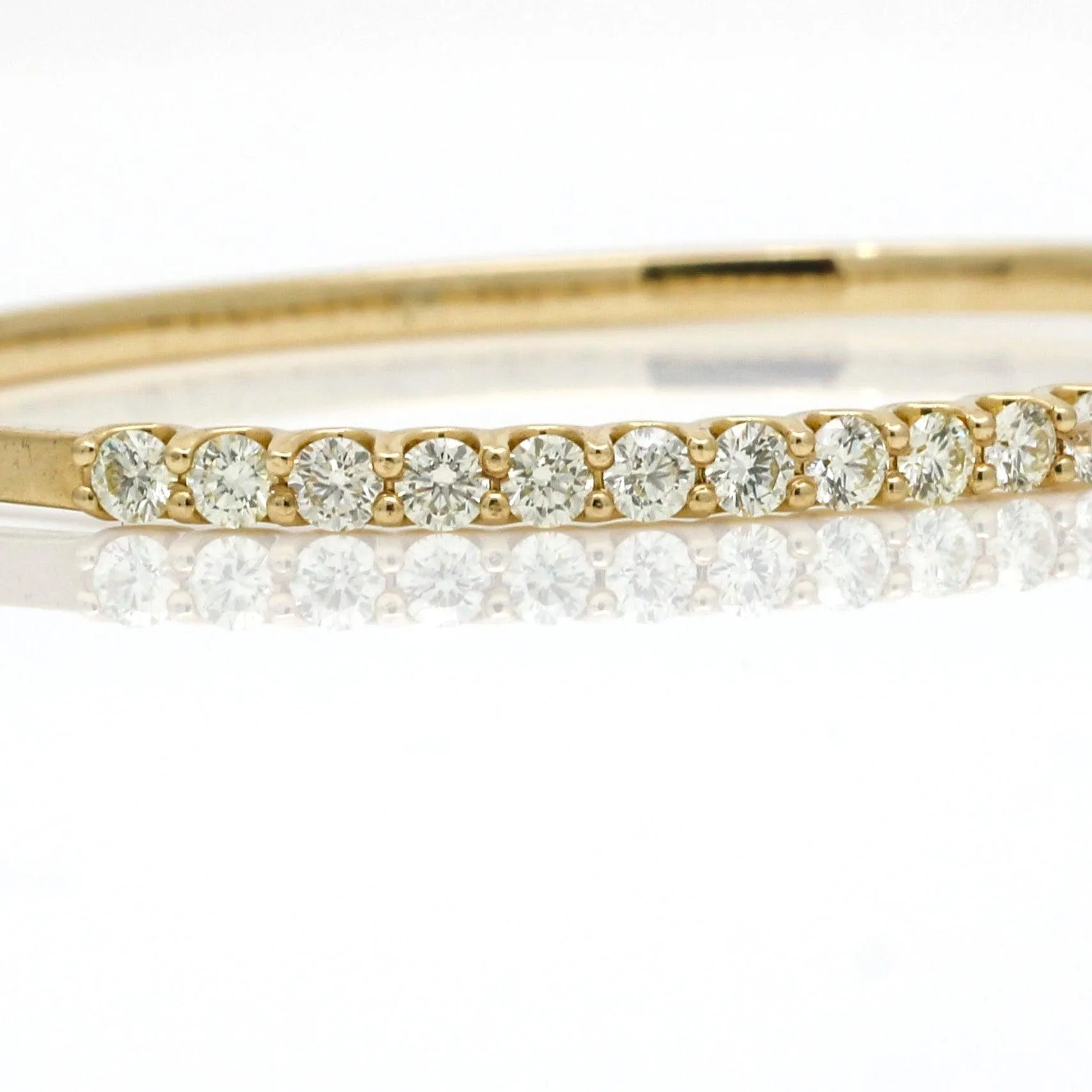 Women's Diamond Hinged Bangle Bracelet in 14k Yellow Gold