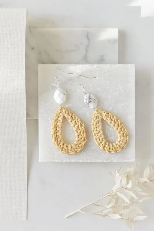 Xander Kostroma - 925 Sterling Silver Howlite Cream Circle Rattan Earrings - Ideal for Women - Drop: 8cm, Rattan Disc: 4cm - Unique Healing Earrings for Everyday Elegance